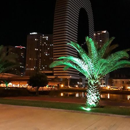 Mari Apartment Μπατούμι Εξωτερικό φωτογραφία