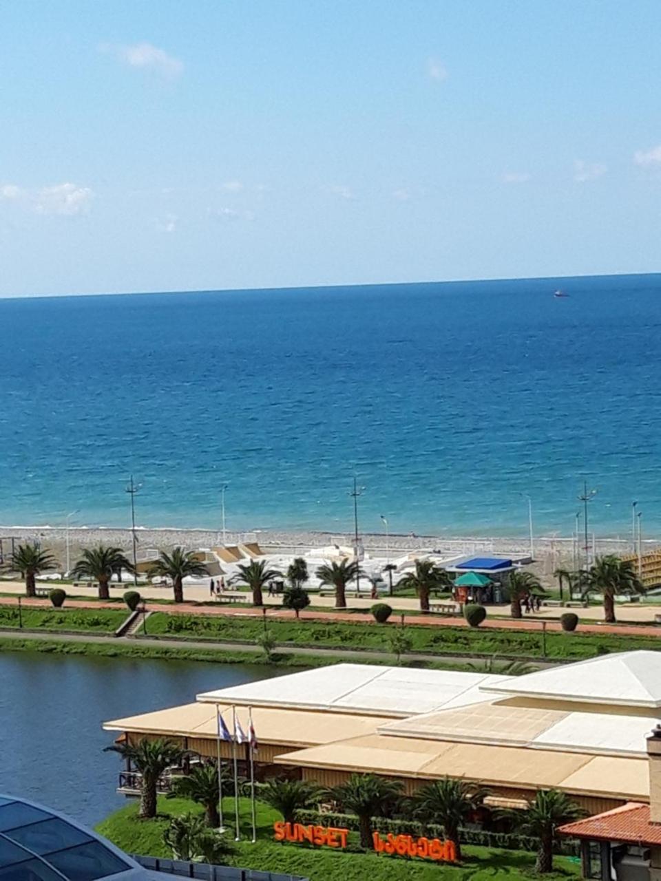 Mari Apartment Μπατούμι Εξωτερικό φωτογραφία